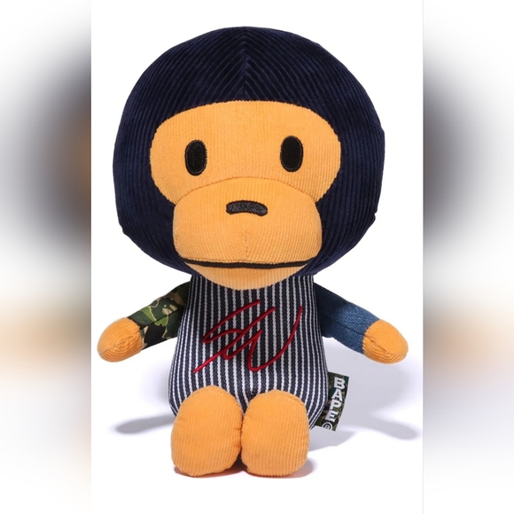 BAPE X SEAN WOTHERSPOON BABY MILO PLUSH DOLL *Sold Out Everywhere* - Picture 1 of 3